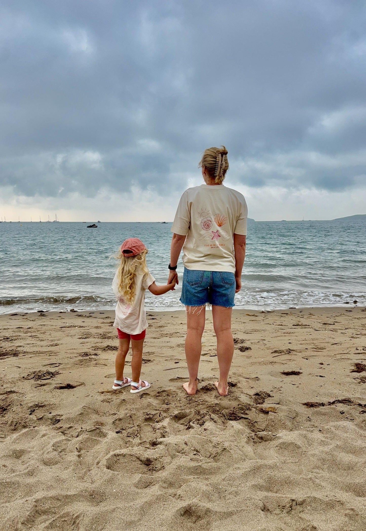 Find Me At The Beach Matching parent and child T shirt - Unisex